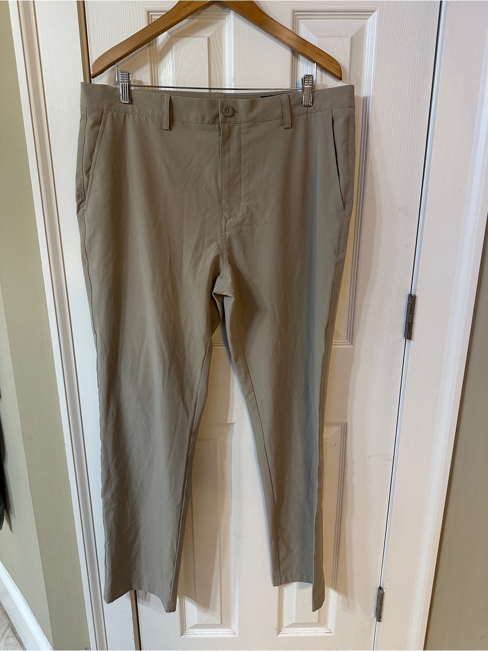 Vineyard Vines Mens Breaker Golf Pants 36x32 Beige Performance Tech Sporty